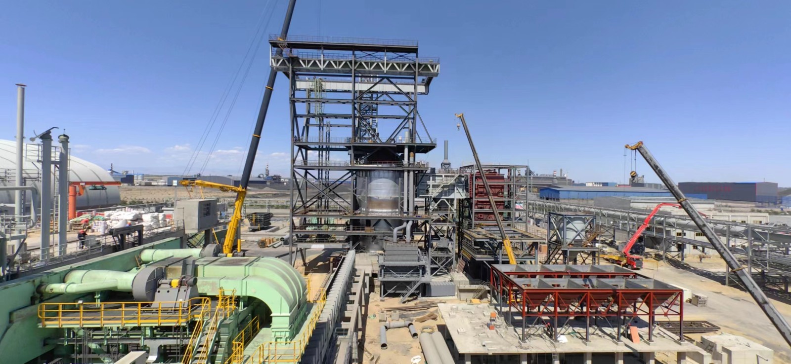 公司承建的新疆大安能源有限公司干熄焦项目主框架安装完成
